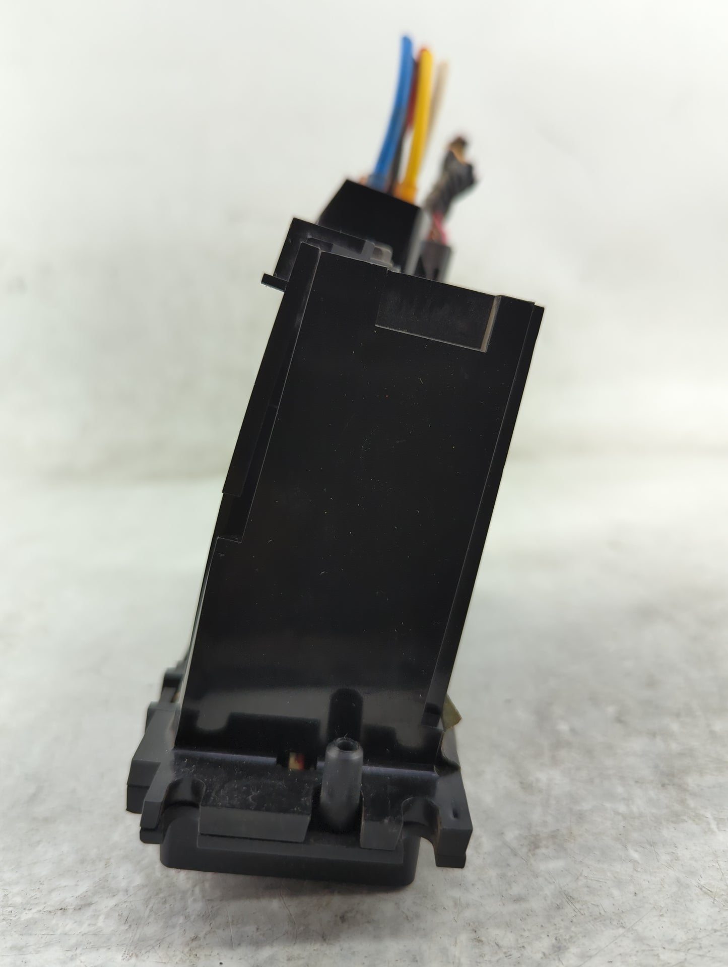 2002 Ford Expedition Climate Control Module Temperature AC/Heater Replacement Fits OEM Used Auto Parts - Oemusedautoparts1.c