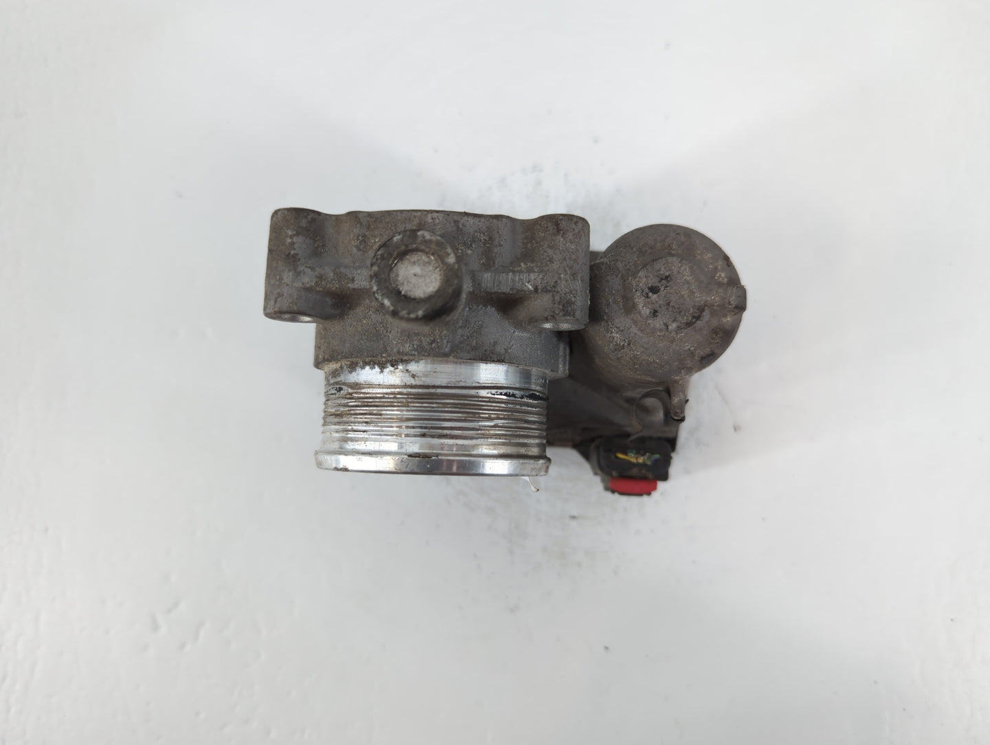 2002 Ford Expedition Throttle Body P/N:0 280 750 585 Fits Fits 2000 2001 2003 2004 OEM Used Auto Parts - Oemusedautoparts1.c