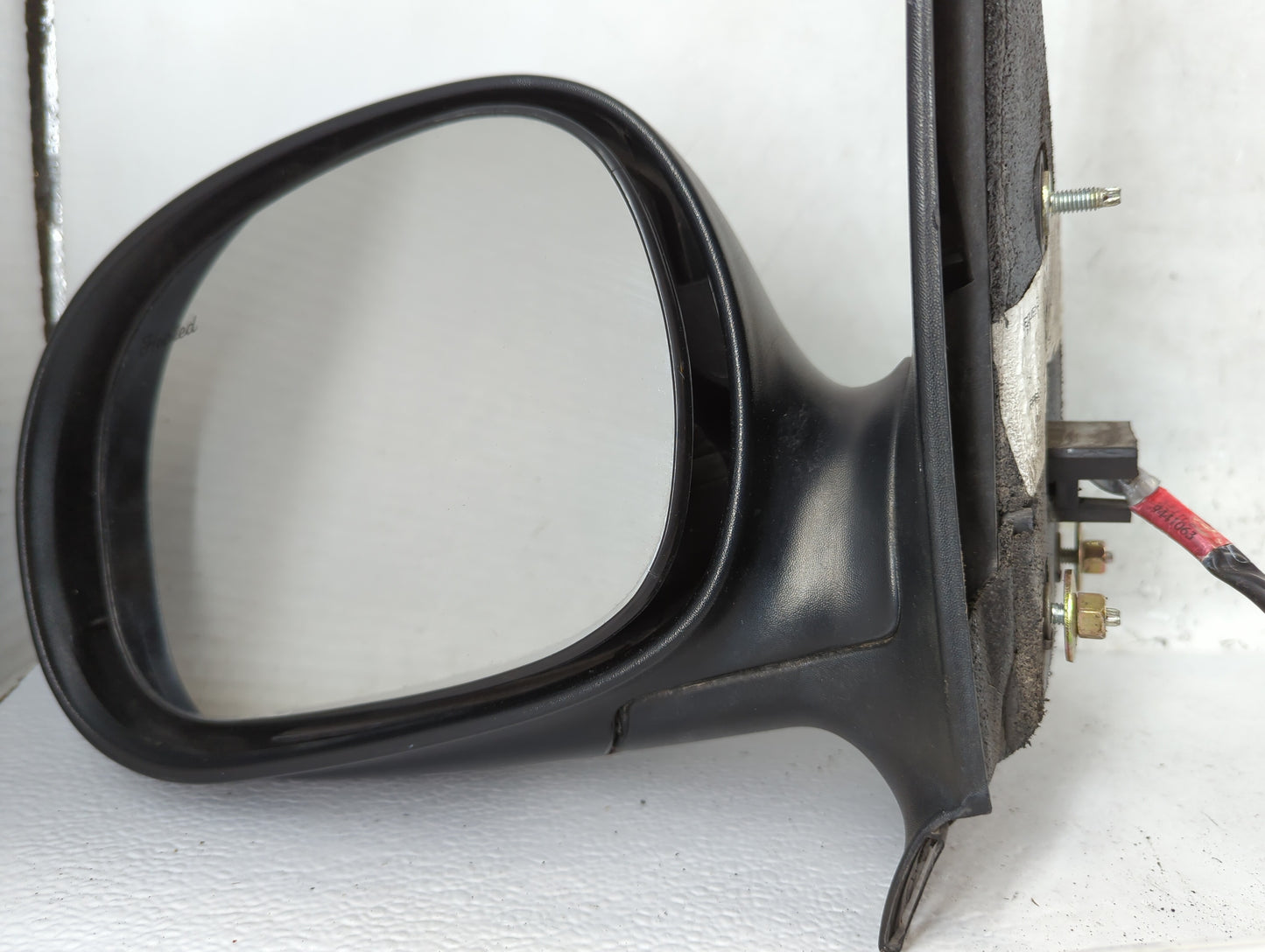 1997-2002 Ford Expedition Driver Side View Mirror - Left Door Mirror OEM Used - Oemusedautoparts1.com