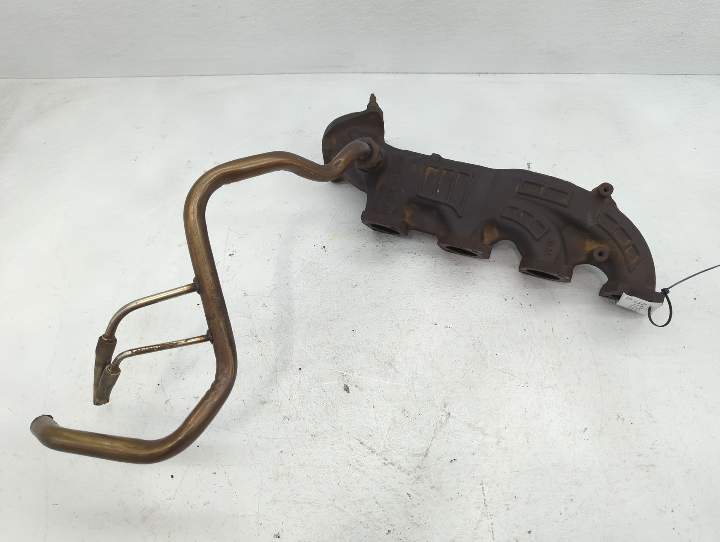 1999 Ford Expedition Turbocharger Exhaust Manifold With Turbo Charger - Oemusedautoparts1.com