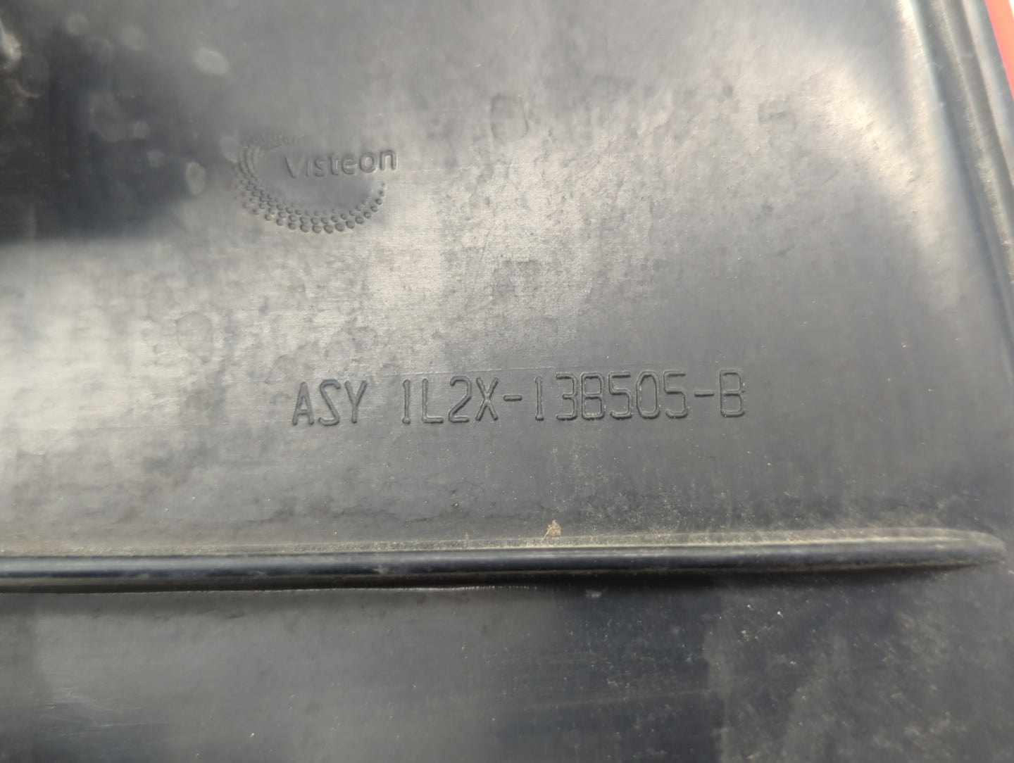 2002-2005 Ford Explorer Tail Light Assembly Driver Left OEM P/N:1L2X-13B505-B Fits Fits 2002 2003 2004 2005 OEM Used Auto Pa