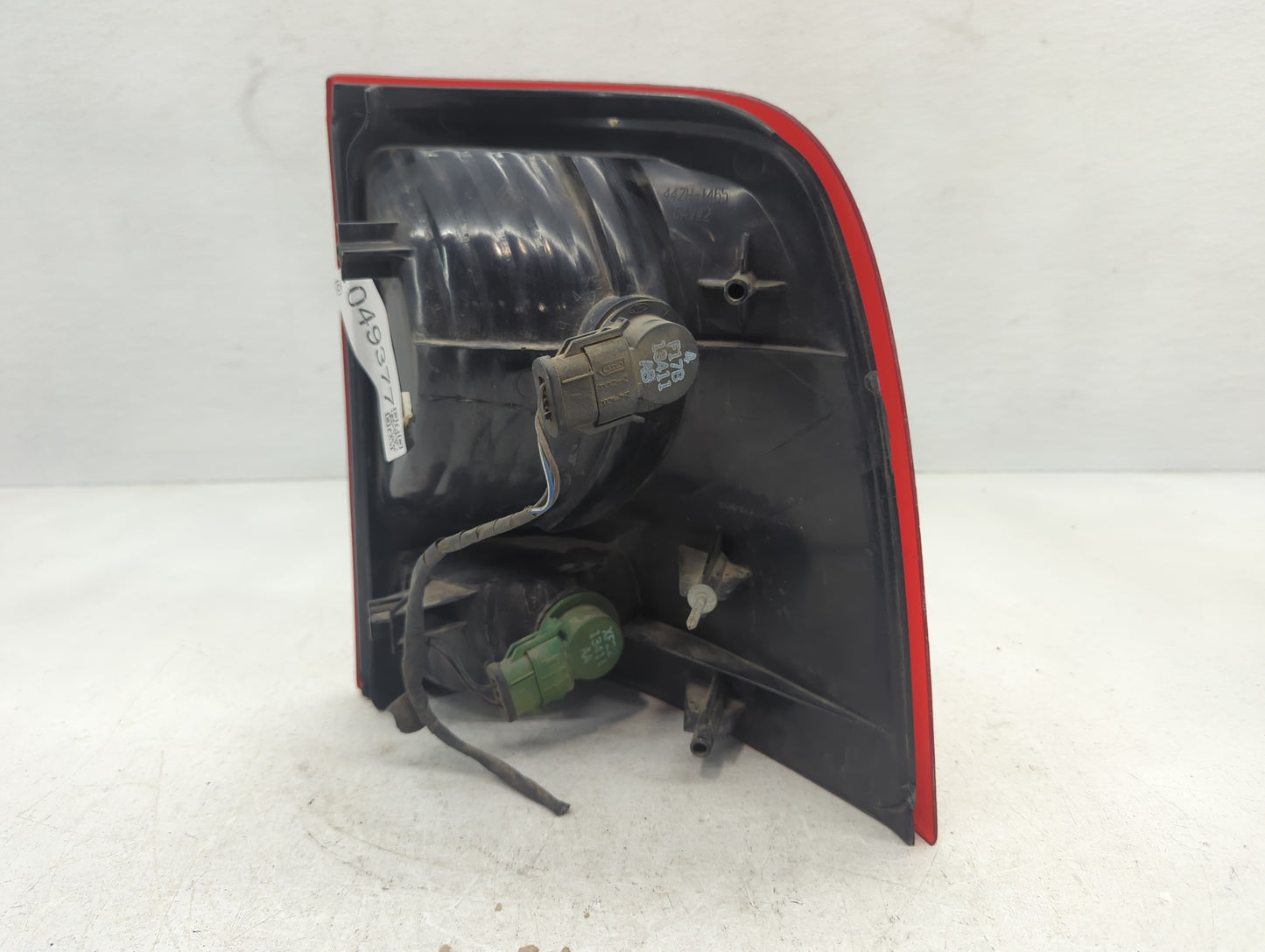 2002-2005 Ford Explorer Tail Light Assembly Driver Left OEM P/N:1L2X-13B505-B Fits Fits 2002 2003 2004 2005 OEM Used Auto Pa
