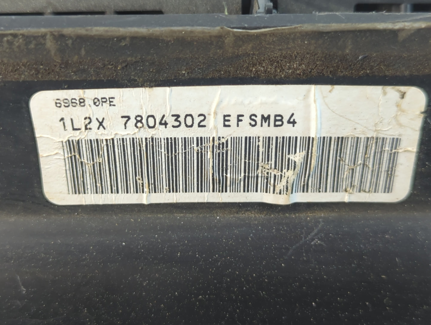 2001-2002 Ford Explorer Radio AM FM Cd Player Receiver Replacement P/N:1L2X 7804302 EF Fits Fits 2001 2002 OEM Used Auto Par