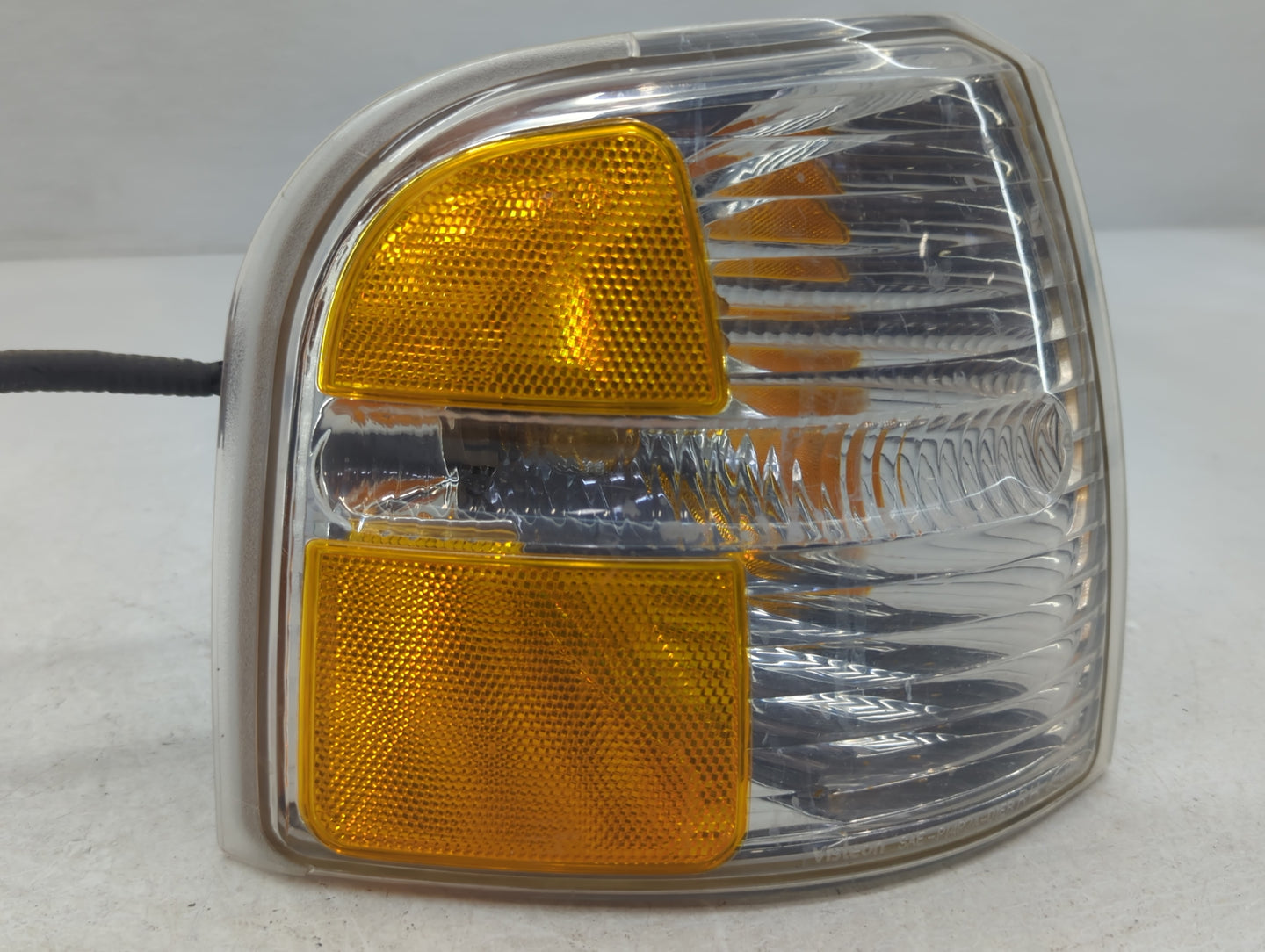2002-2005 Ford Explorer Driver Left Oem Head Light Headlight Lamp - Oemusedautoparts1.com
