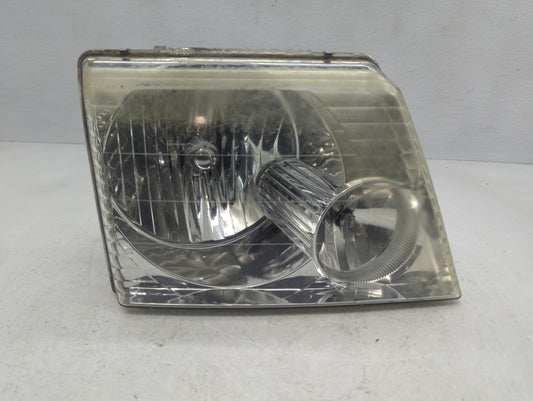 2002-2005 Ford Explorer Passenger Right Oem Head Light Headlight Lamp - Oemusedautoparts1.com