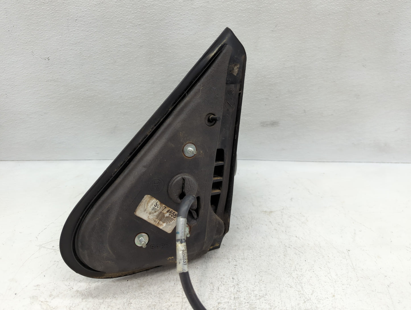 2001-2005 Ford Explorer Passenger Side View Mirror - Right Door Mirror OEM Used - Oemusedautoparts1.com