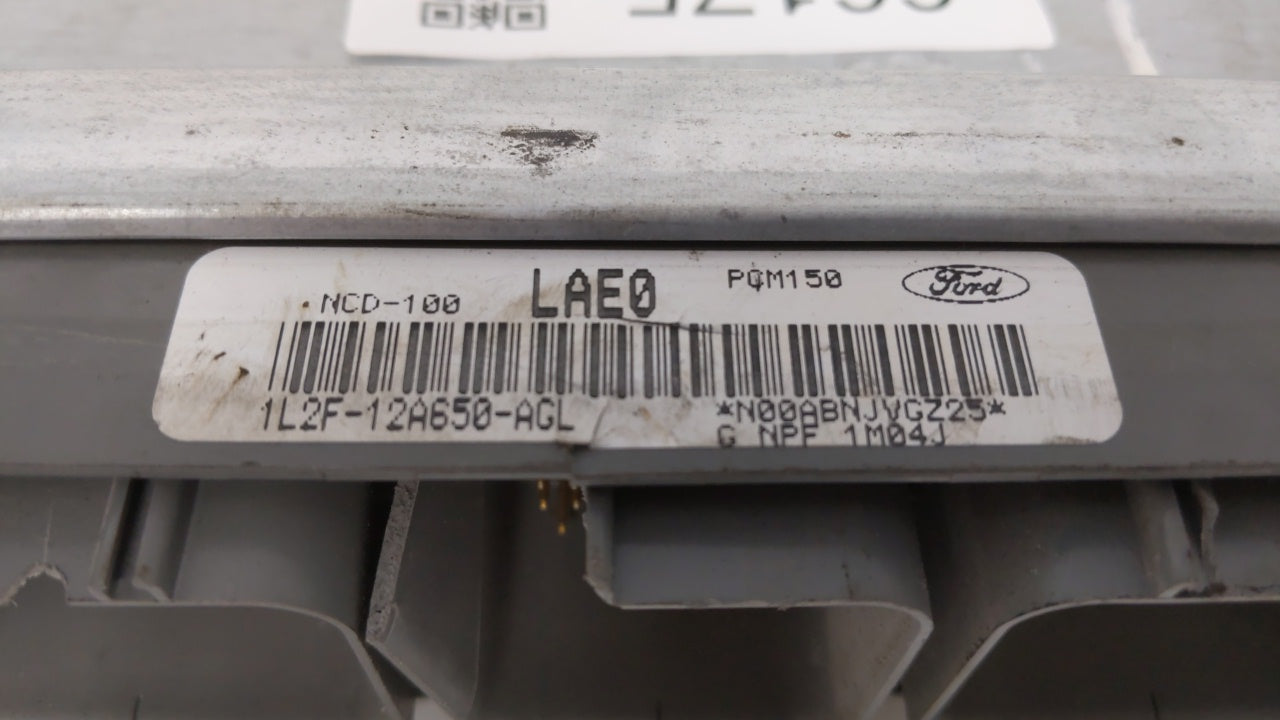 2002 Ford Explorer PCM Engine Control Computer ECU ECM PCU OEM P/N:1L2F-12A650-AGH 1L2F-12A650-AGL Fits OEM Used Auto Parts 