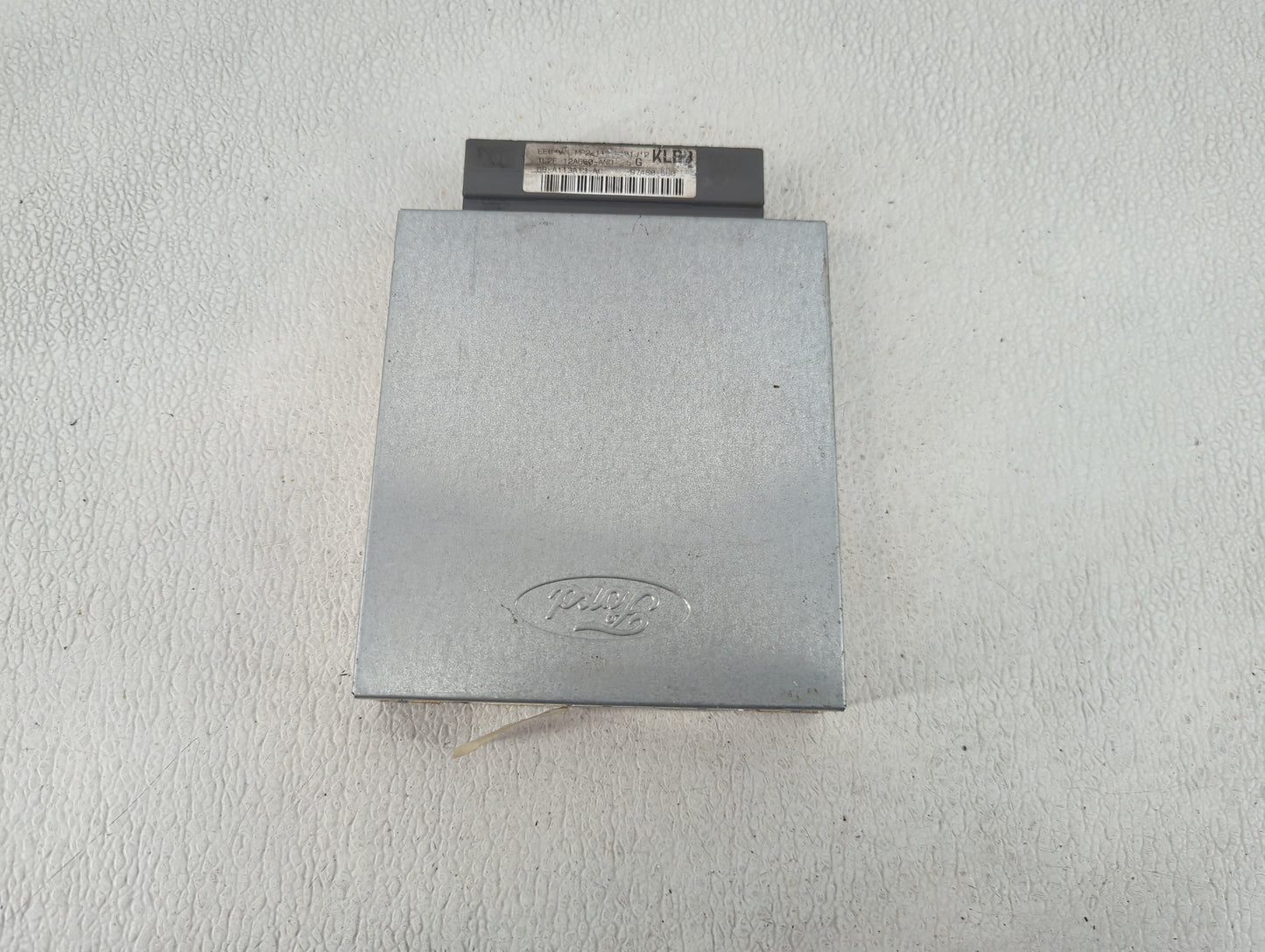 2001-2002 Ford Explorer PCM Engine Control Computer ECU ECM PCU OEM P/N:1L2F-12A650-AND Fits Fits 2001 2002 OEM Used Auto Pa