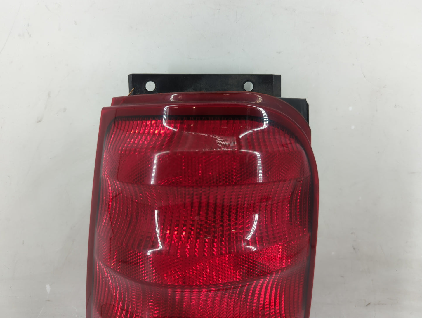 2001-2003 Ford Explorer Tail Light Assembly Driver Left OEM Fits Fits 2001 2002 2003 OEM Used Auto Parts - Oemusedautoparts1