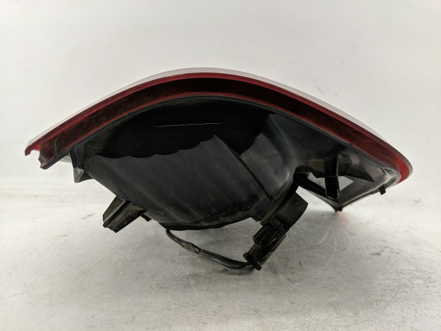2002-2005 Ford Explorer Tail Light Assembly Driver Left OEM Fits Fits 2002 2003 2004 2005 OEM Used Auto Parts - Oemusedautop