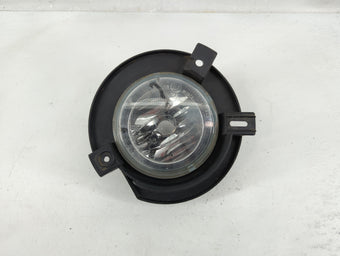compare product 2002-2005 Ford Explorer Passenger Right Oem Front Light Lamp