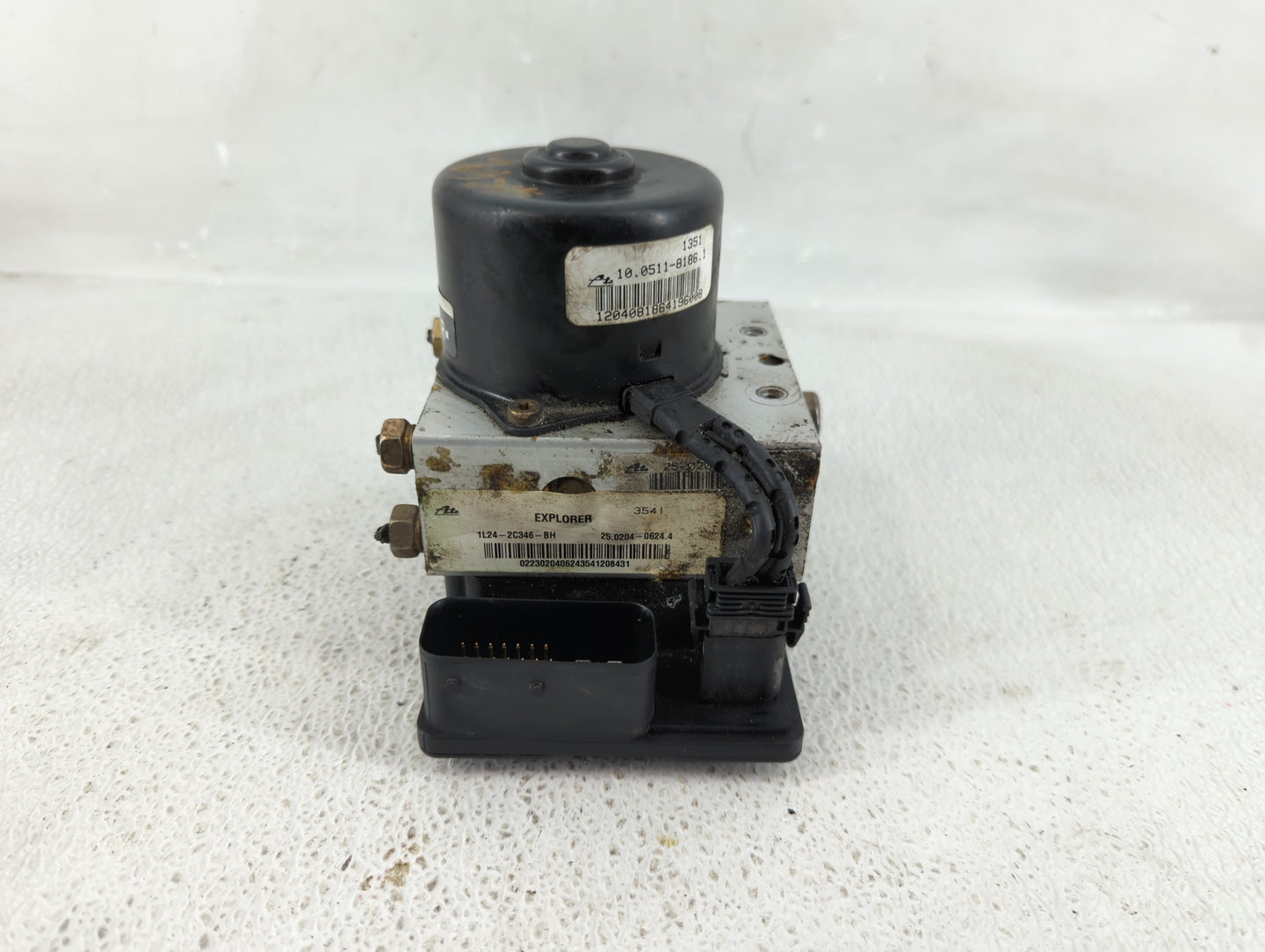 2002 Ford Explorer ABS Pump Control Module Replacement P/N:1L2T-2C219-BA Fits OEM Used Auto Parts - Oemusedautoparts1.com