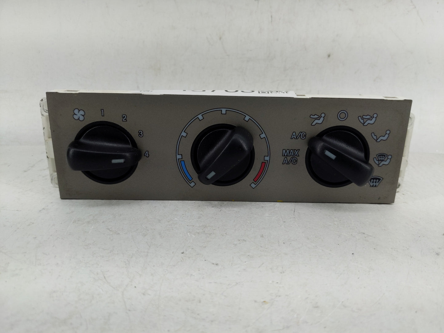 2001-2002 Ford Explorer Climate Control Module Temperature AC/Heater Replacement P/N:XL5H-19C733 Fits Fits 2001 2002 OEM Use