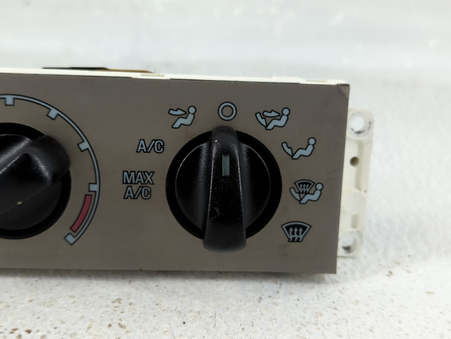 2001-2002 Ford Explorer Climate Control Module Temperature AC/Heater Replacement Fits Fits 2001 2002 OEM Used Auto Parts - O