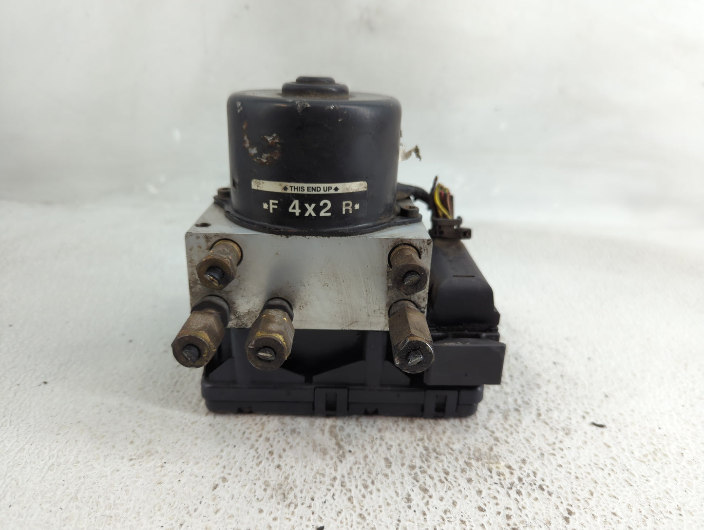 2001-2002 Ford Explorer ABS Pump Control Module Replacement P/N:1L5T-2C219-BC Fits Fits 2001 2002 OEM Used Auto Parts - Oemu