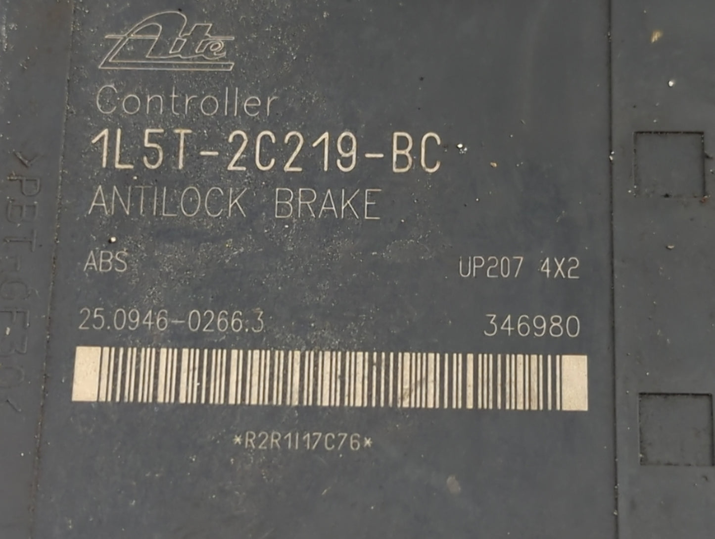 2001-2002 Ford Explorer ABS Pump Control Module Replacement P/N:1L5T-2C219-BC Fits Fits 2001 2002 OEM Used Auto Parts - Oemu