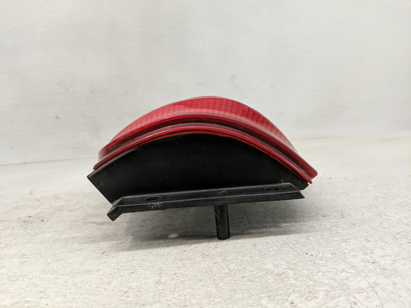 2001-2003 Ford Explorer Tail Light Assembly Driver Left OEM Fits Fits 2001 2002 2003 OEM Used Auto Parts - Oemusedautoparts1