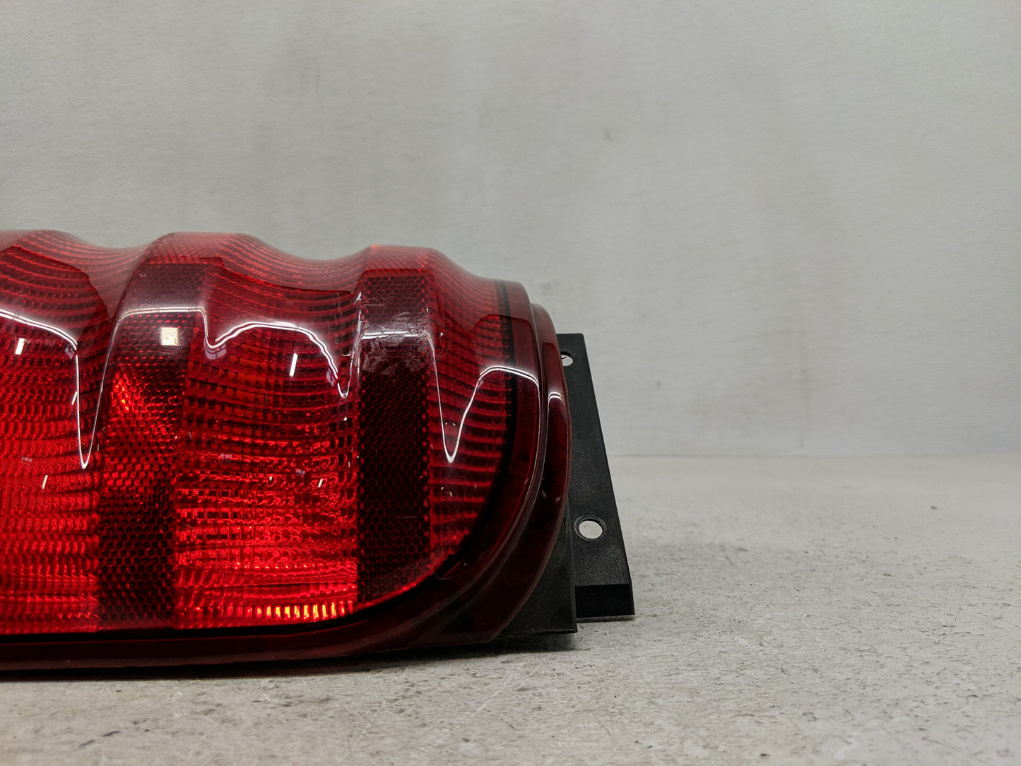 2001-2003 Ford Explorer Tail Light Assembly Driver Left OEM Fits Fits 2001 2002 2003 OEM Used Auto Parts - Oemusedautoparts1