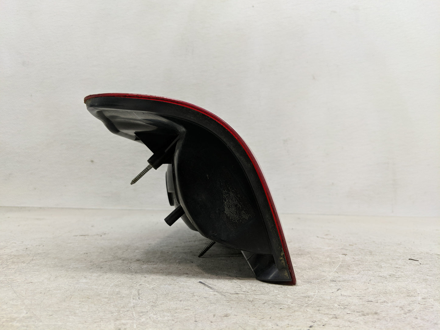 2001-2003 Ford Explorer Tail Light Assembly Driver Left OEM Fits Fits 2001 2002 2003 OEM Used Auto Parts - Oemusedautoparts1