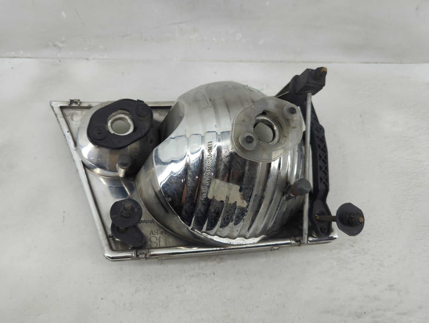 Ford Explorer Driver Left Oem Head Light Headlight Lamp - Oemusedautoparts1.com