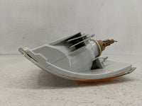 2002-2004 Ford Explorer Passenger Right Oem Front Light Lamp - Oemusedautoparts1.com