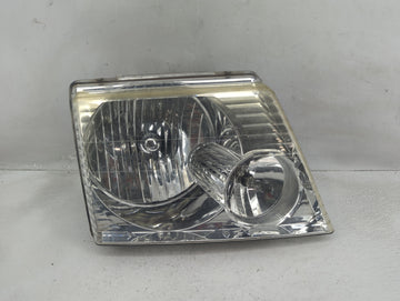 2002-2005 Ford Explorer Passenger Right Oem Head Light Headlight Lamp - Oemusedautoparts1.com