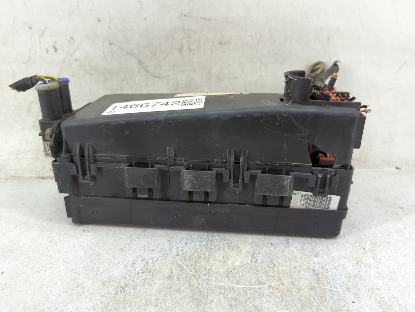2002 Ford Explorer Fusebox Fuse Box Panel Relay Module P/N:U15201270203218 Fits OEM Used Auto Parts - Oemusedautoparts1.com