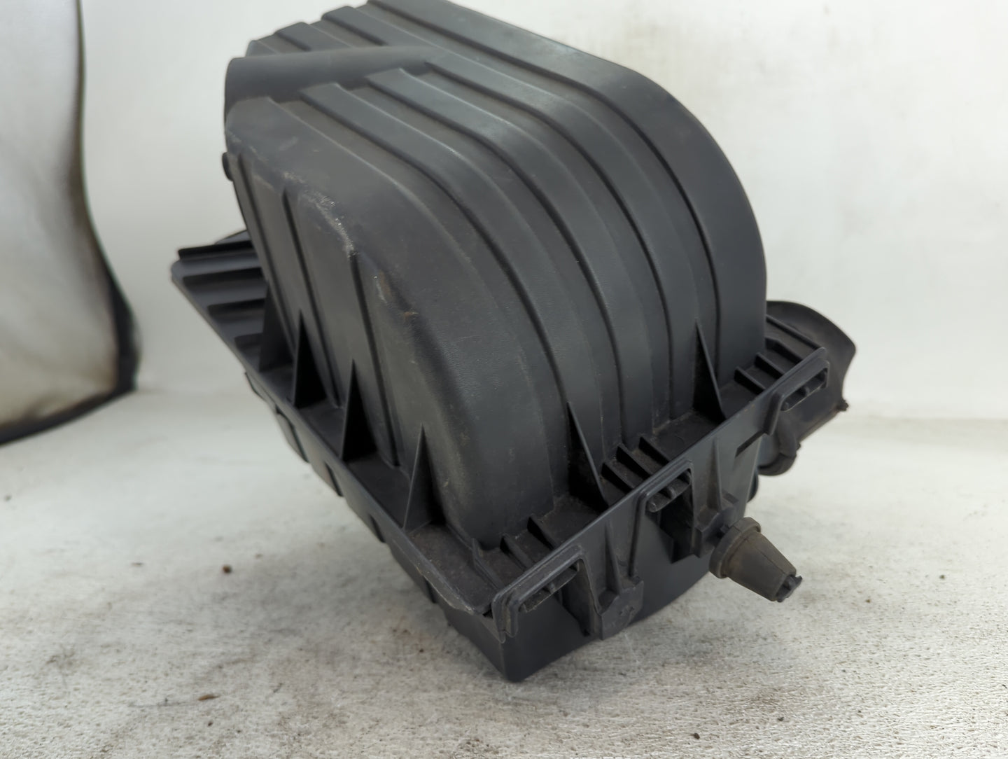2002-2005 Ford Explorer Air Cleaner Intake-duct Hose Tube - Oemusedautoparts1.com