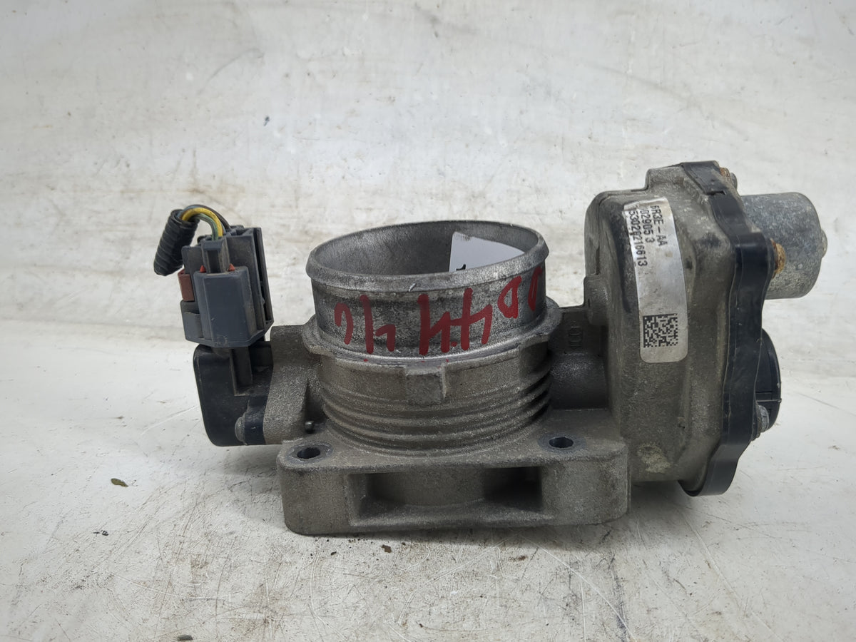 2002 Ford Explorer Throttle Body P/N:6R3E-AA 1L2U-9E926-BC Fits OEM Used Auto Parts - Oemusedautoparts1.com