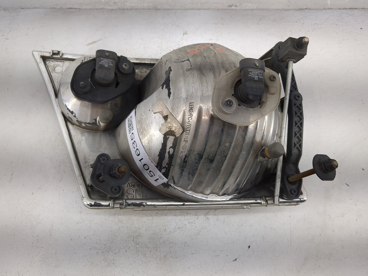 2002-2005 Ford Explorer Driver Left Oem Head Light Headlight Lamp Black - Oemusedautoparts1.com