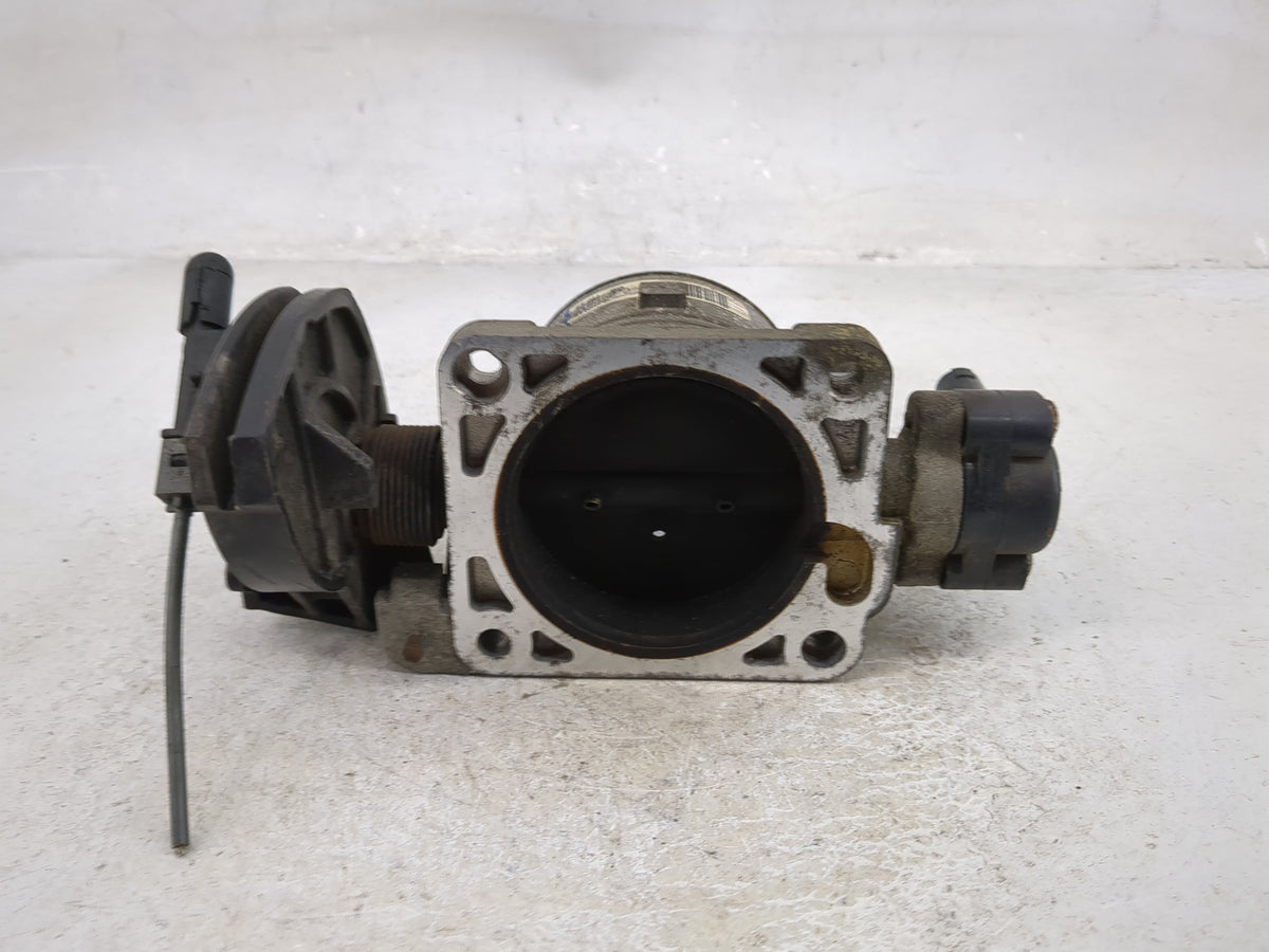 2002 Ford Explorer Throttle Body P/N:1L2U-BC 1L2U-9581-AC Fits OEM Used Auto Parts - Oemusedautoparts1.com