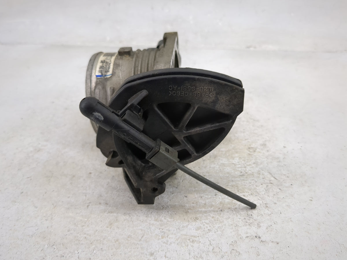 2002 Ford Explorer Throttle Body P/N:1L2U-BC 1L2U-9581-AC Fits OEM Used Auto Parts - Oemusedautoparts1.com