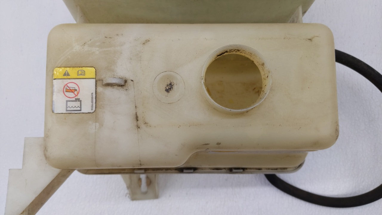 2002-2005 Ford Explorer Radiator Coolant Overflow Expansion Tank Bottle - Oemusedautoparts1.com