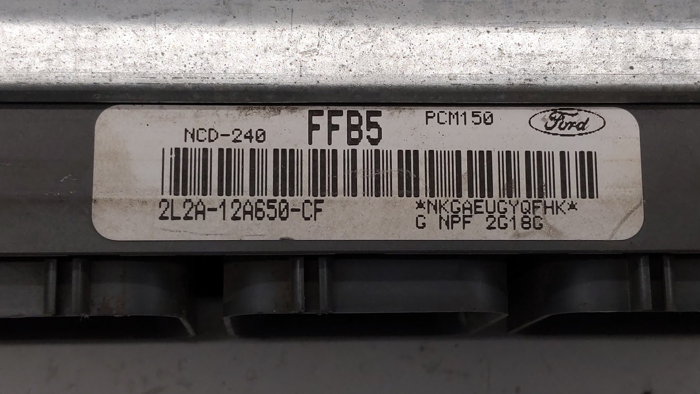 2002 Ford Explorer PCM Engine Control Computer ECU ECM PCU OEM P/N:2L2A-12A650-CF Fits OEM Used Auto Parts - Oemusedautopart