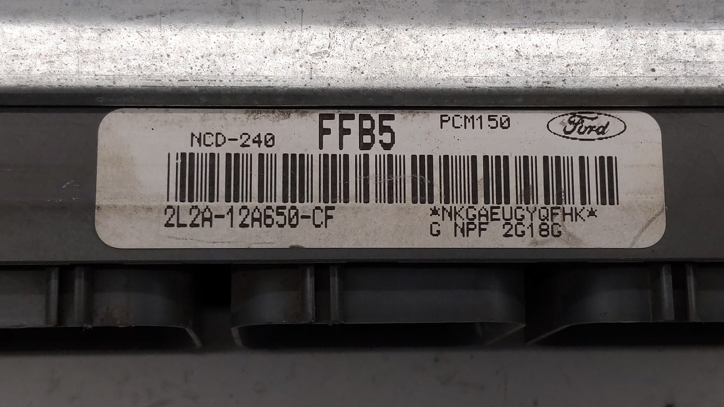 2002 Ford Explorer PCM Engine Control Computer ECU ECM PCU OEM P/N:2L2A-12A650-CF Fits OEM Used Auto Parts - Oemusedautopart