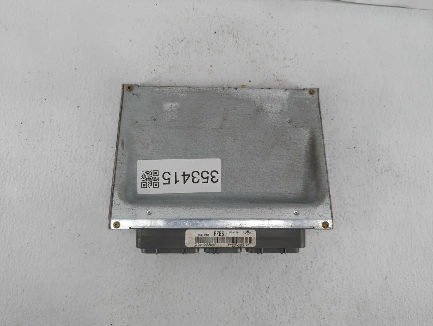 2002 Ford Explorer PCM Engine Control Computer ECU ECM PCU OEM P/N:2L2A-12A650-CF Fits OEM Used Auto Parts - Oemusedautopart