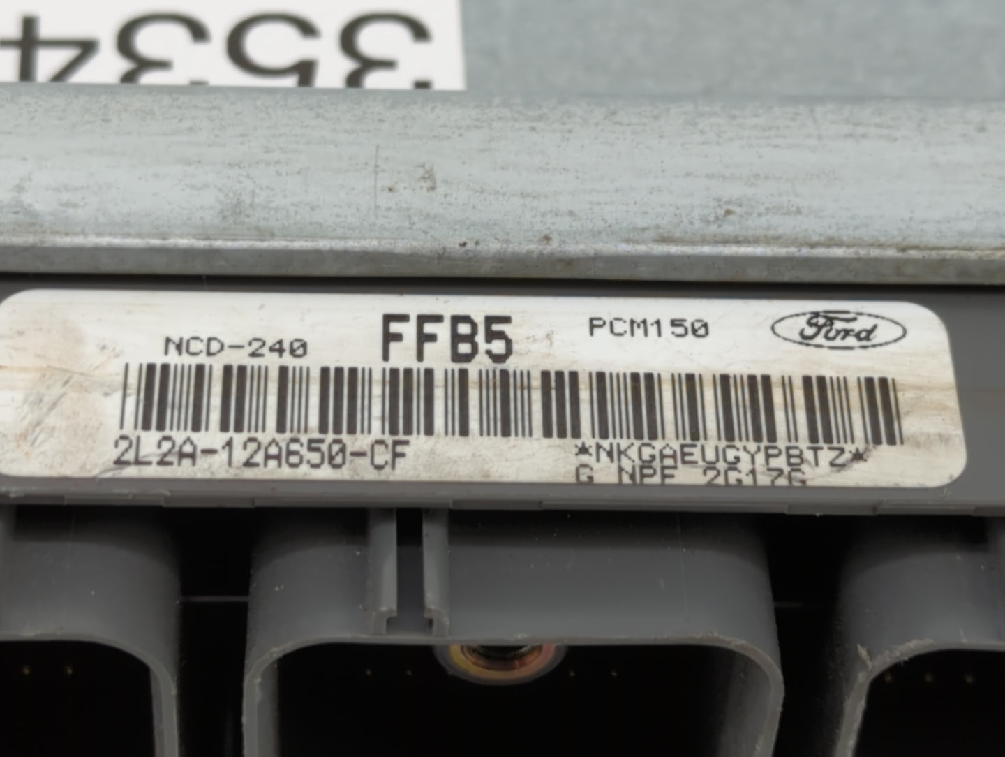 2002 Ford Explorer PCM Engine Control Computer ECU ECM PCU OEM P/N:2L2A-12A650-CF Fits OEM Used Auto Parts - Oemusedautopart