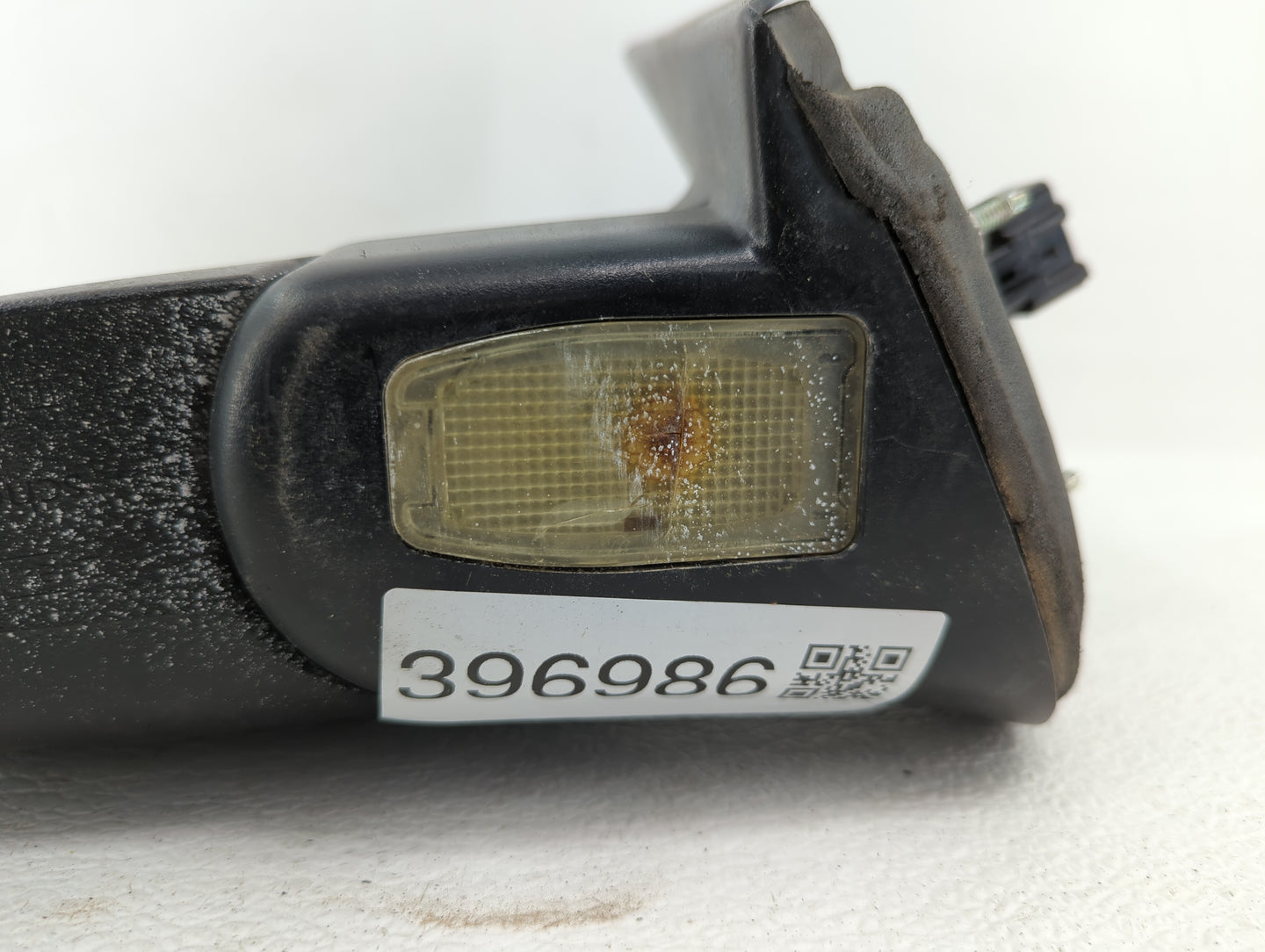 2002-2005 Ford Explorer Driver Side View Mirror - Left Door Mirror OEM Used - Oemusedautoparts1.com