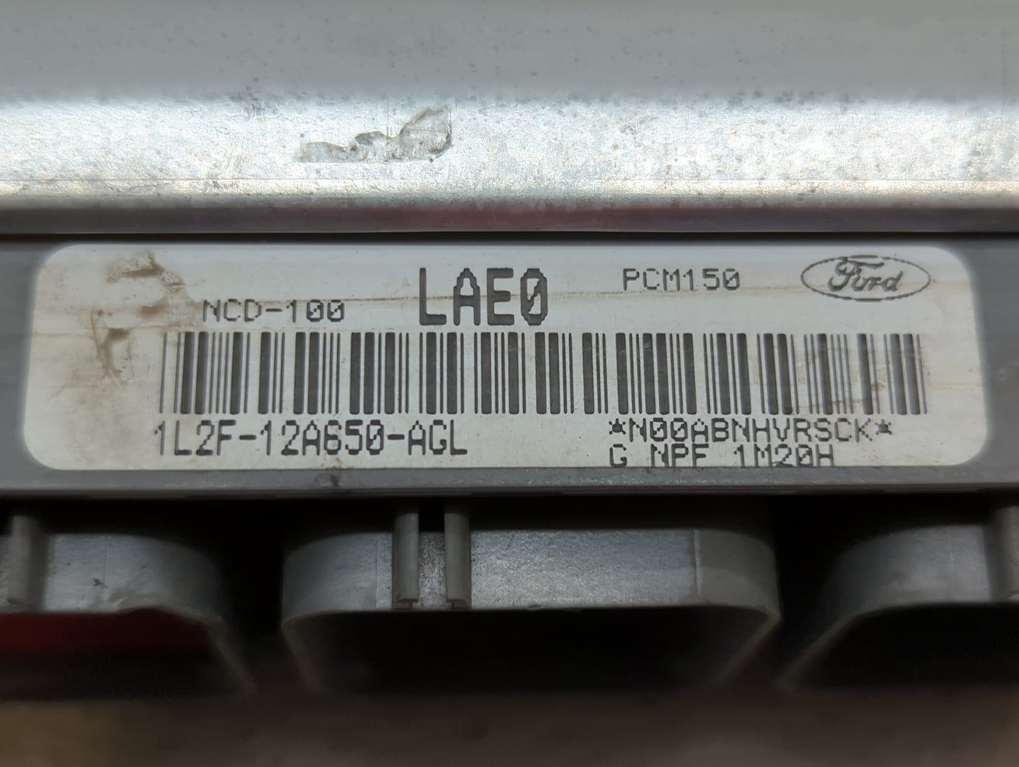 2002 Ford Explorer PCM Engine Control Computer ECU ECM PCU OEM P/N:1L2F-12A650-AGL 1L2F-12A650-AGF, 1L2F-12A650-AGM Fits OEM