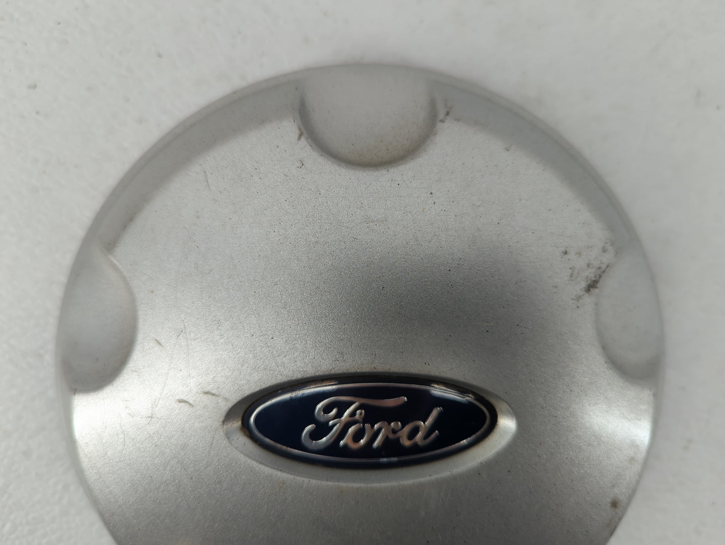 2002 Ford Explorer Rim Wheel Center Cap 448876 - Oemusedautoparts1.com