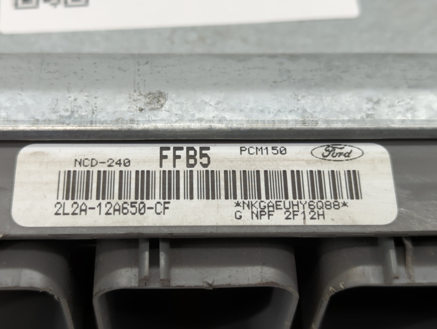 2002 Ford Explorer PCM Engine Control Computer ECU ECM PCU OEM P/N:2L2A-12A650-CF Fits OEM Used Auto Parts - Oemusedautopart