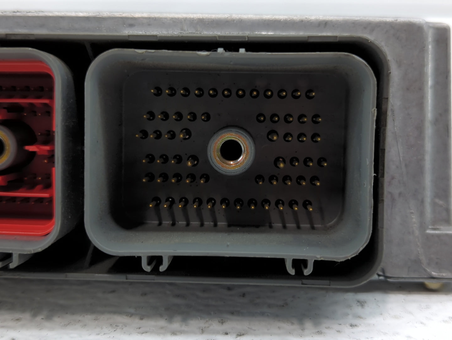 2002 Ford Explorer PCM Engine Control Computer ECU ECM PCU OEM P/N:1L2F-12A650-AGL 1L2F-12A650-AGF, 1L2F-12A650-AGM Fits OEM