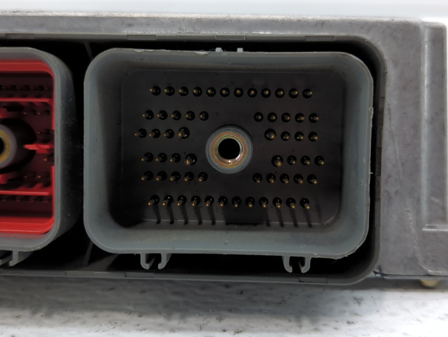 2002 Ford Explorer PCM Engine Control Computer ECU ECM PCU OEM P/N:1L2F-12A650-AGL 1L2F-12A650-AGF, 1L2F-12A650-AGM Fits OEM