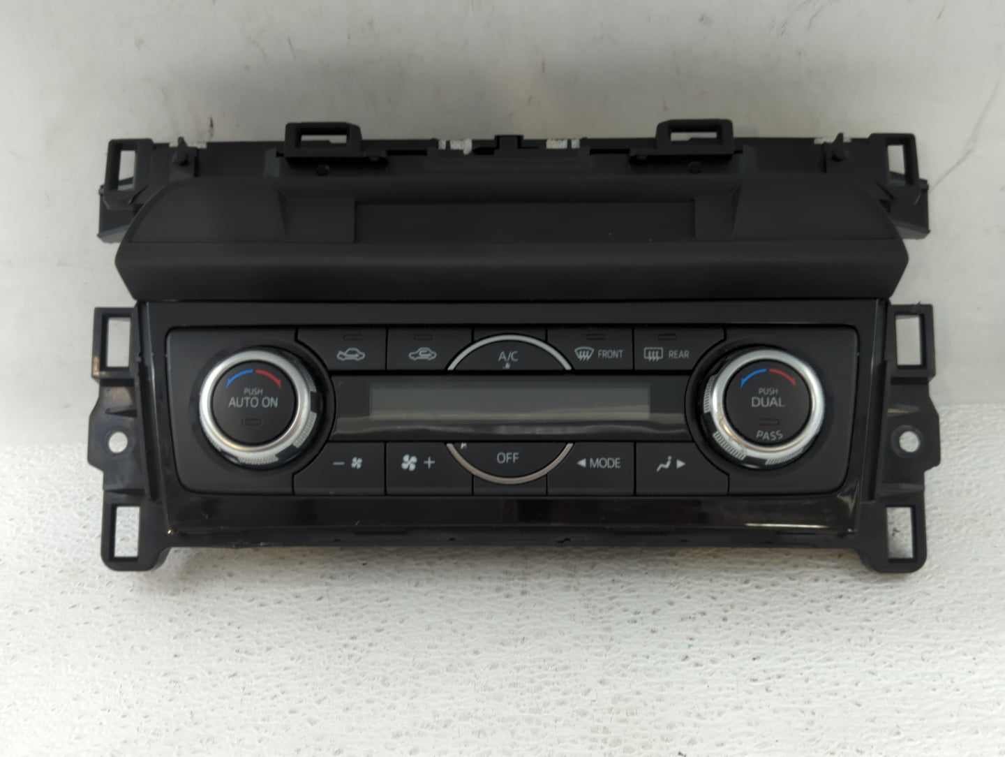 2002-2003 Ford Explorer Climate Control Module Temperature AC/Heater Replacement P/N:EALH-18C612-FD Fits Fits 2002 2003 OEM 