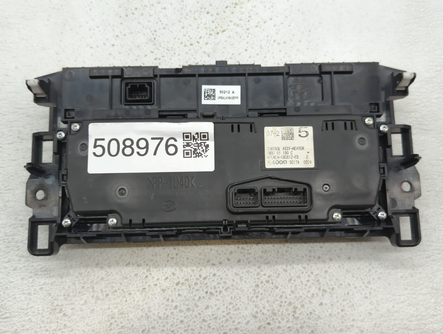2002-2003 Ford Explorer Climate Control Module Temperature AC/Heater Replacement P/N:EALH-18C612-FD Fits Fits 2002 2003 OEM 