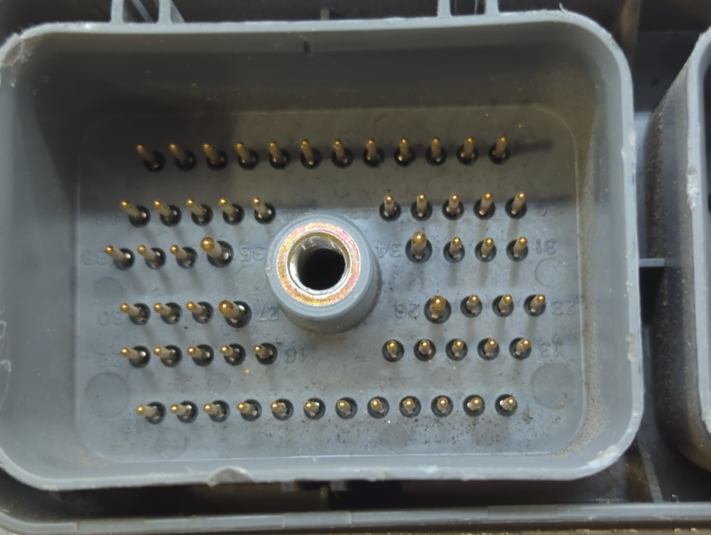 2002 Ford Explorer PCM Engine Control Computer ECU ECM PCU OEM P/N:1L2F-12A650-AGL, 1L2F-12A650-AGF, 1L2F-12A650-AGM Fits OE
