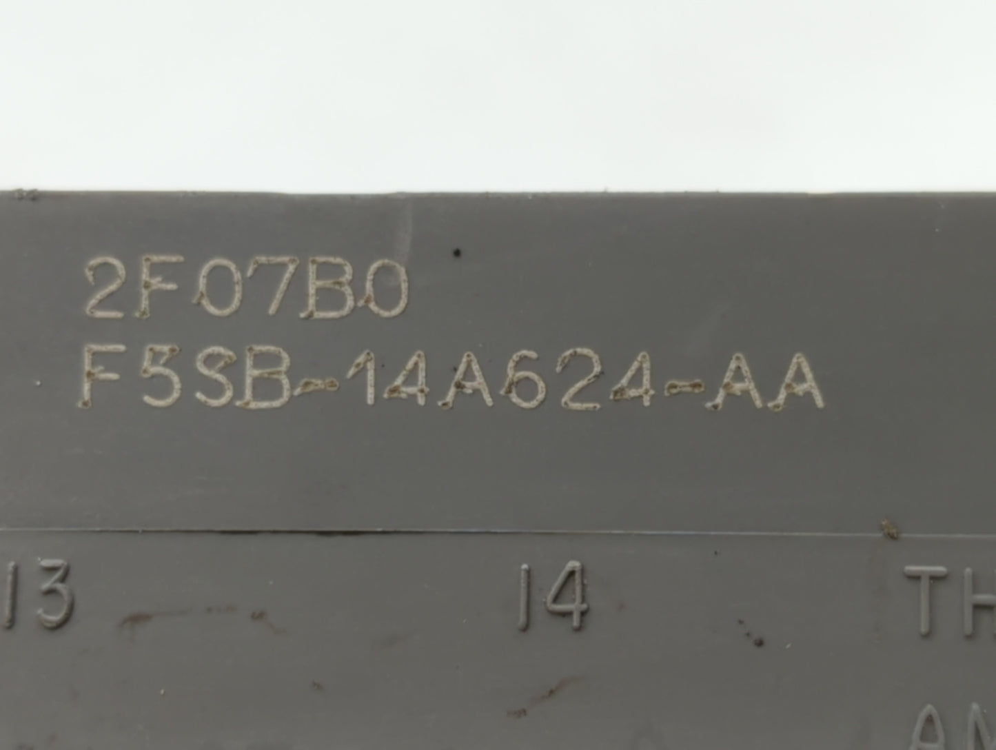 2002 Ford Explorer PCM Engine Control Computer ECU ECM PCU OEM P/N:2L2A-12A650-EC Fits OEM Used Auto Parts - Oemusedautopart