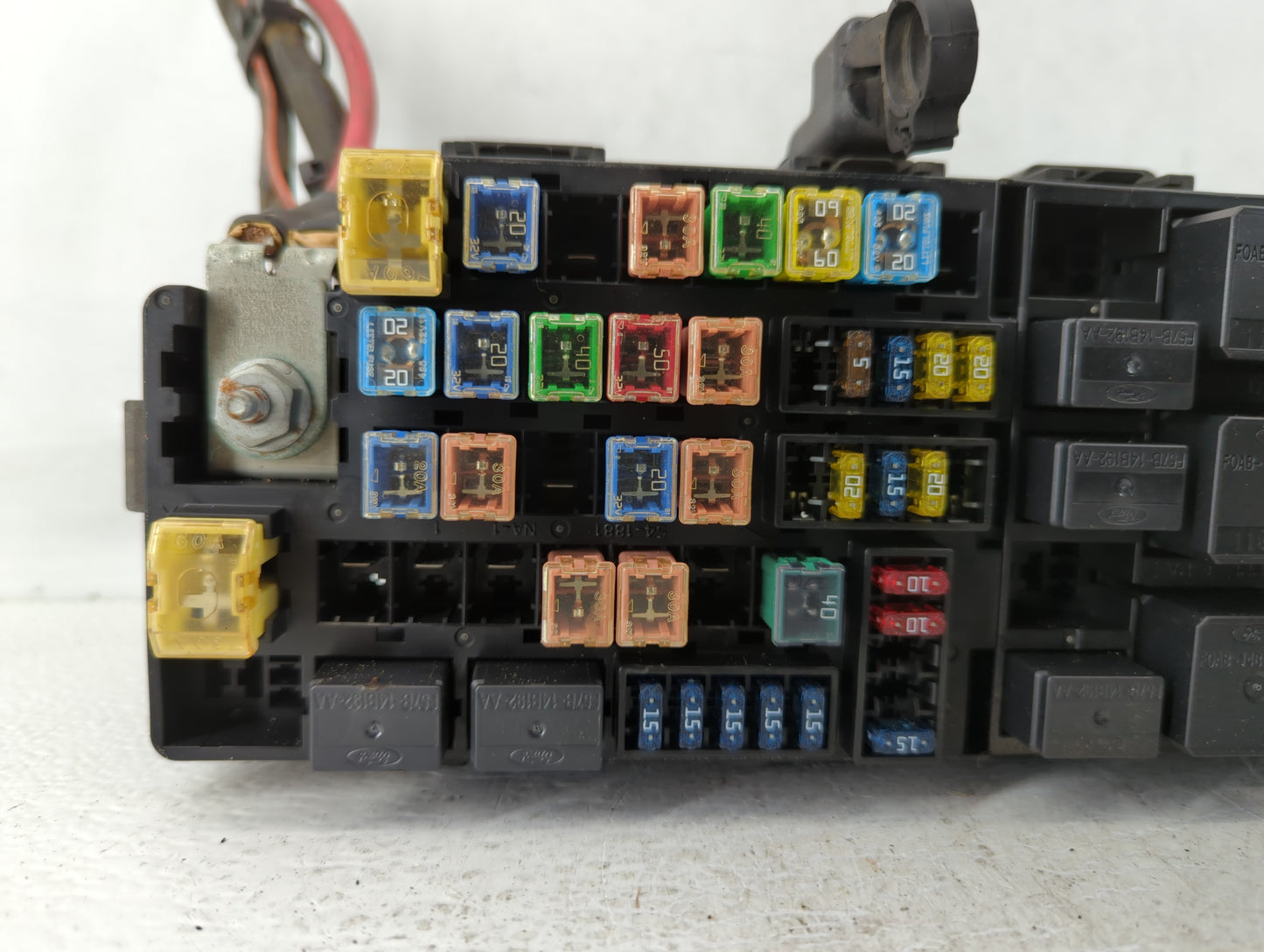 2001-2005 Ford Explorer Fusebox Fuse Box Panel Relay Module P/N:1L2T14398CL Fits Fits 2001 2002 2003 2004 2005 OEM Used Auto