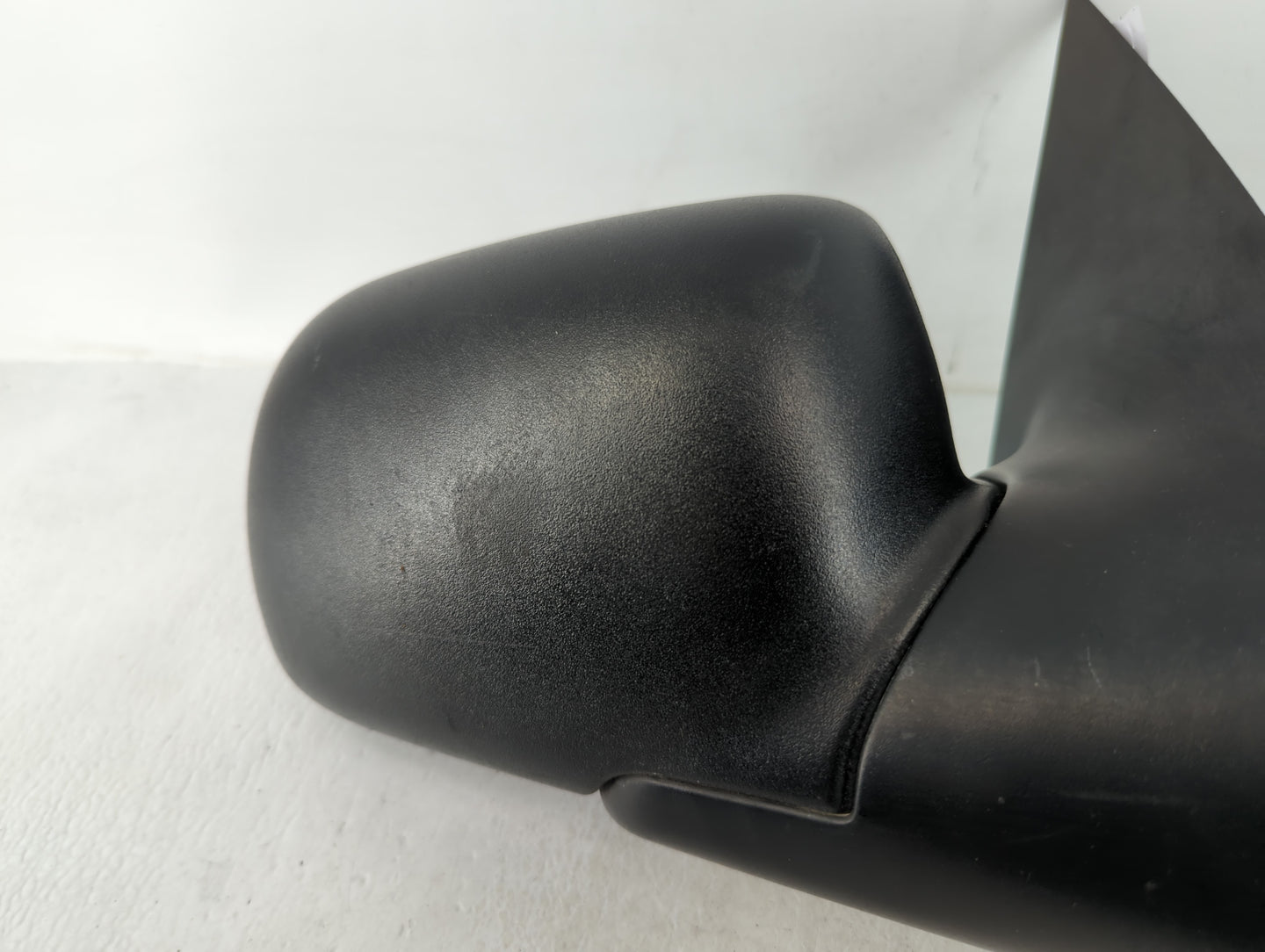 2001-2005 Ford Explorer Passenger Side View Mirror - Right Door Mirror OEM Used - Oemusedautoparts1.com