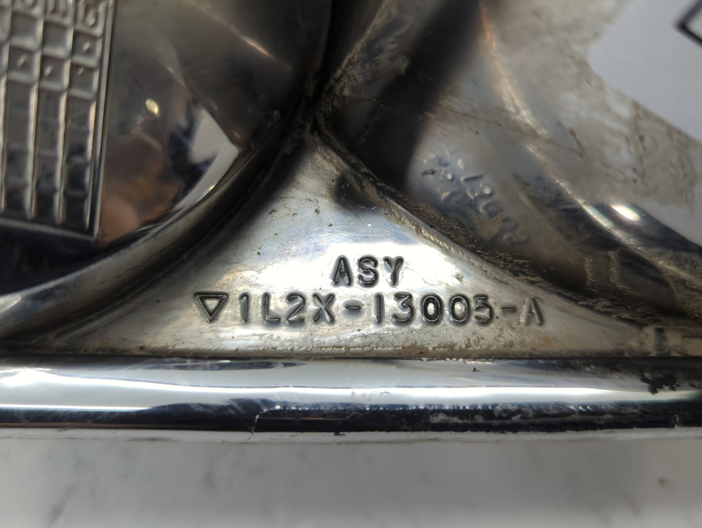 Ford Explorer Driver Left Oem Head Light Headlight Lamp - Oemusedautoparts1.com